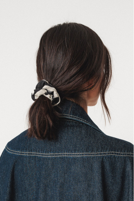 PARPAILA SCRUNCHIE