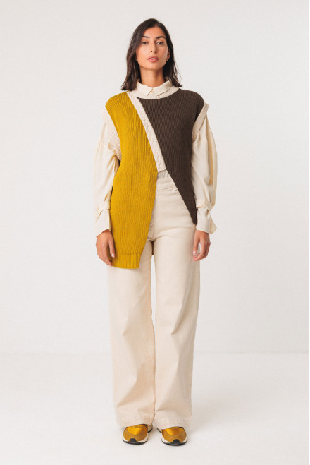 NEKEA-GOTS SWEATER 2