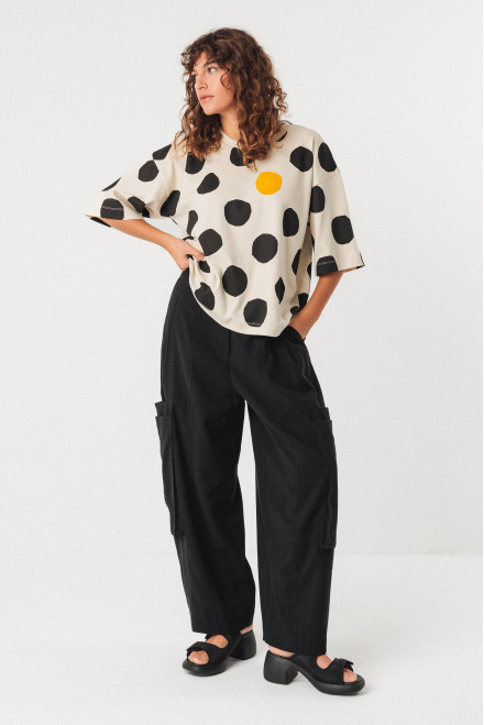 LARIZ-GOTS KAMISETA 2