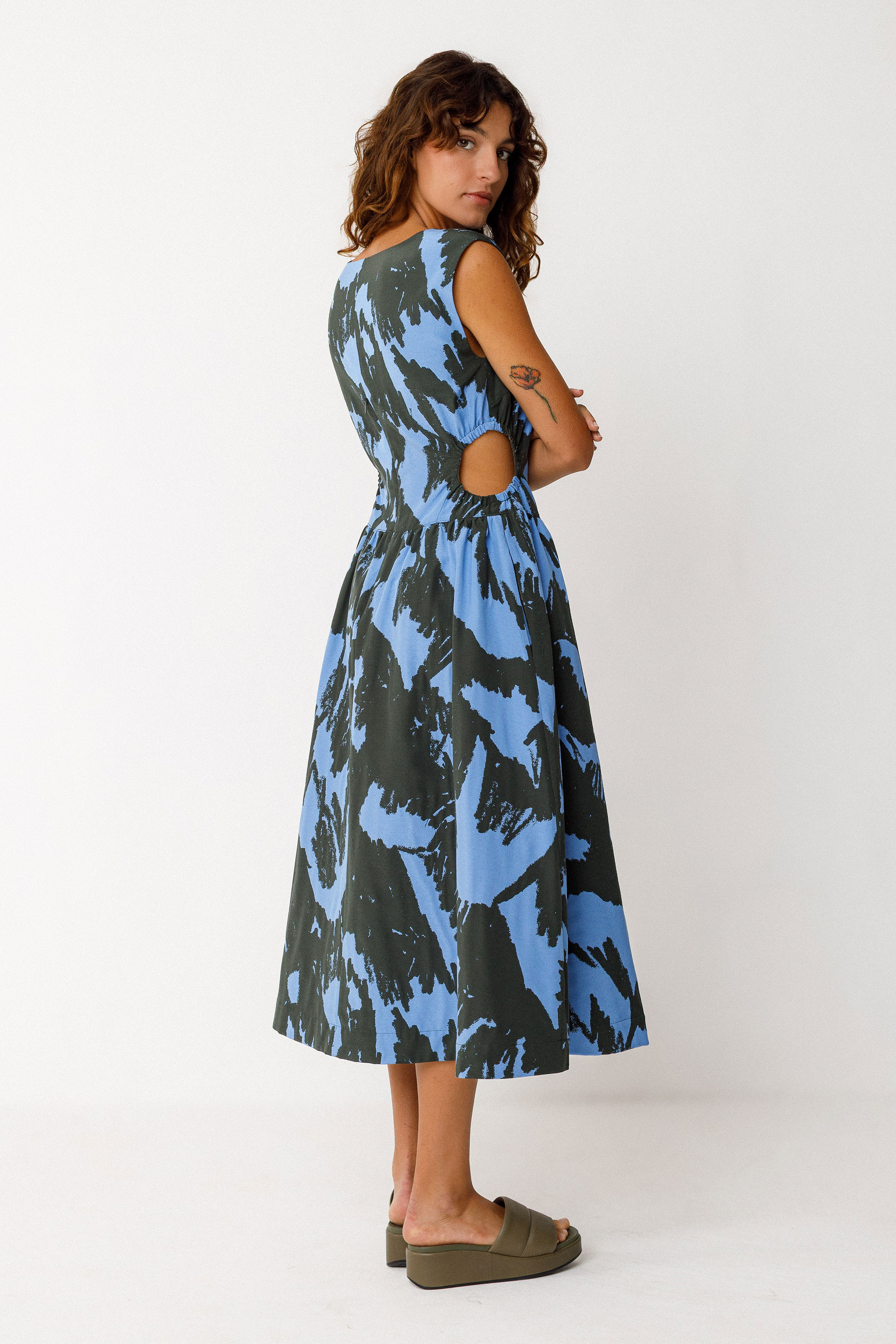 ROBE ADANE